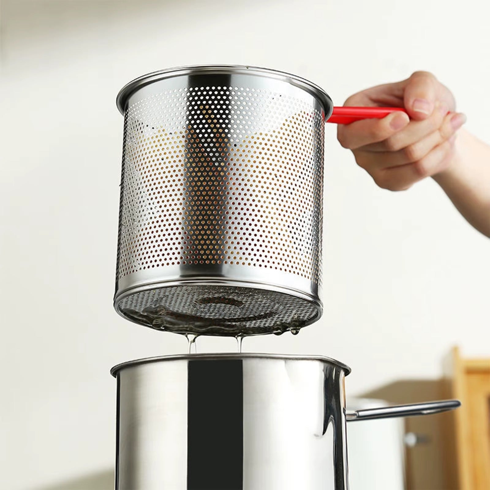 Portable Deep Frying Pot Deep Frying Tempura French Fries Fryer With Strainer Basket Small Pot for Kitchen Party Cooking